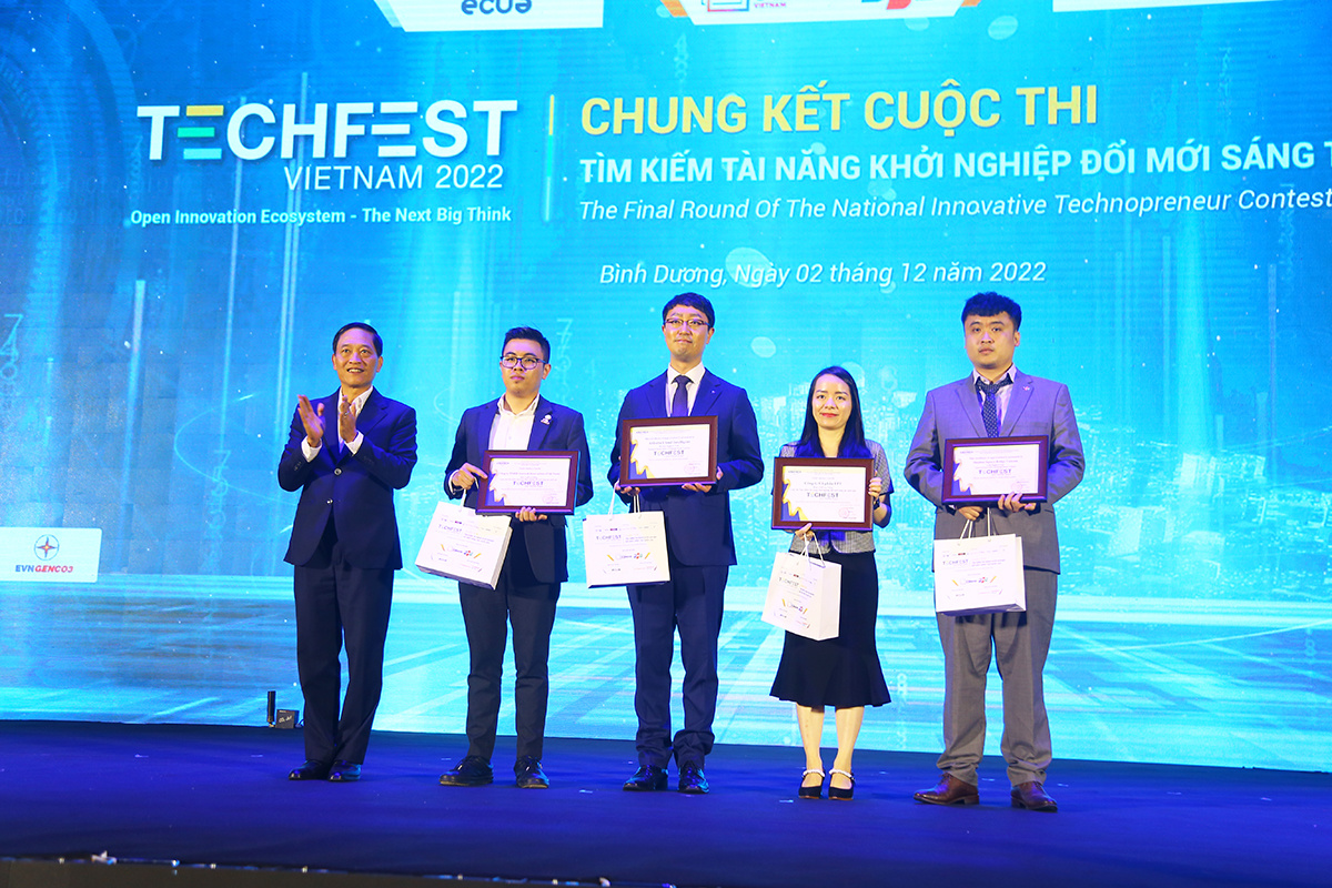 Camera FPT và giải pháp FPT Smart Home gây ấn tượng tại Techfest Vietnam 2022 